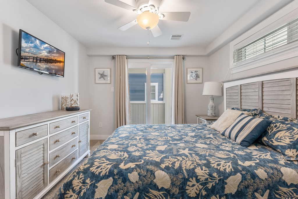 3rd Bedroom with Patio Access