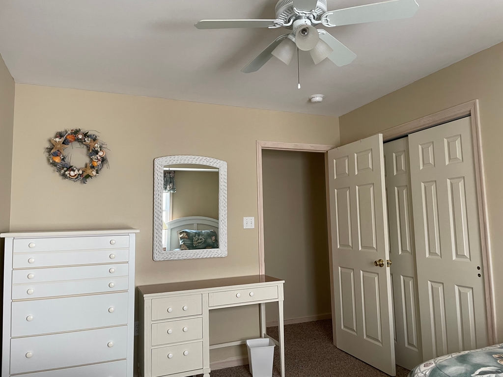 bedroom 4-b