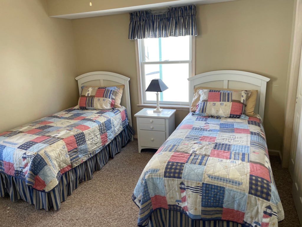 bedroom 5-a