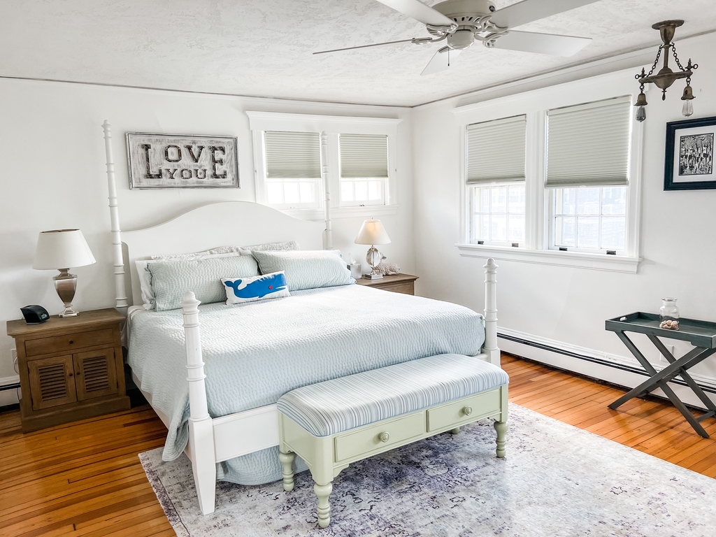 Master Bedroom (2nd Floor)