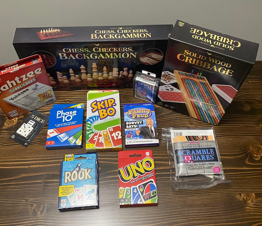 Games / cards games for adults.