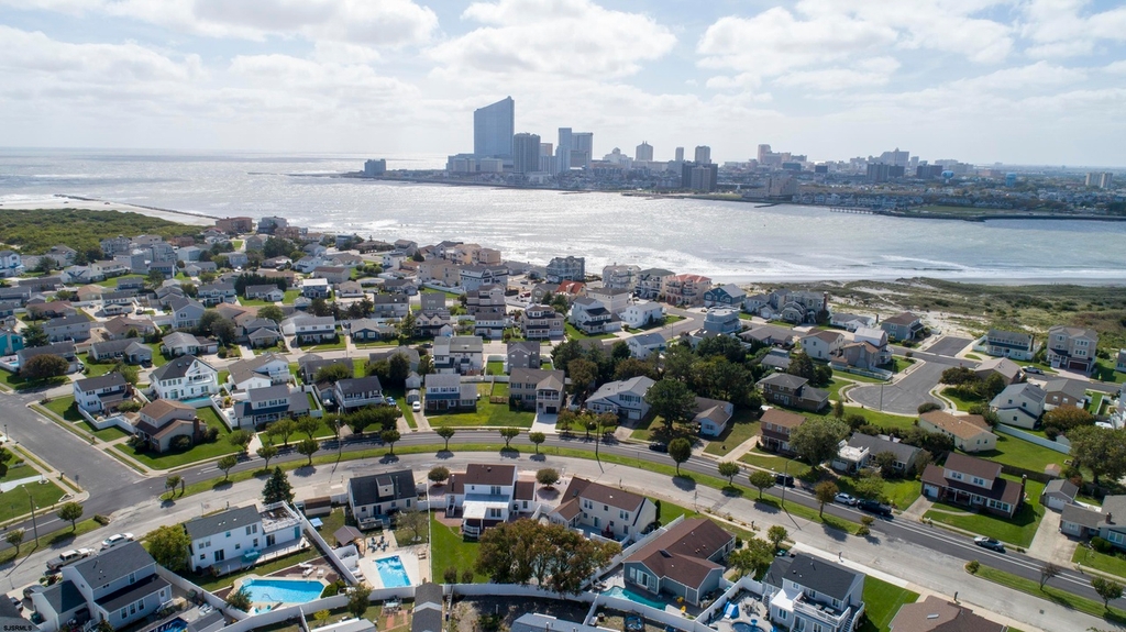 Atlantic City-8min Drive