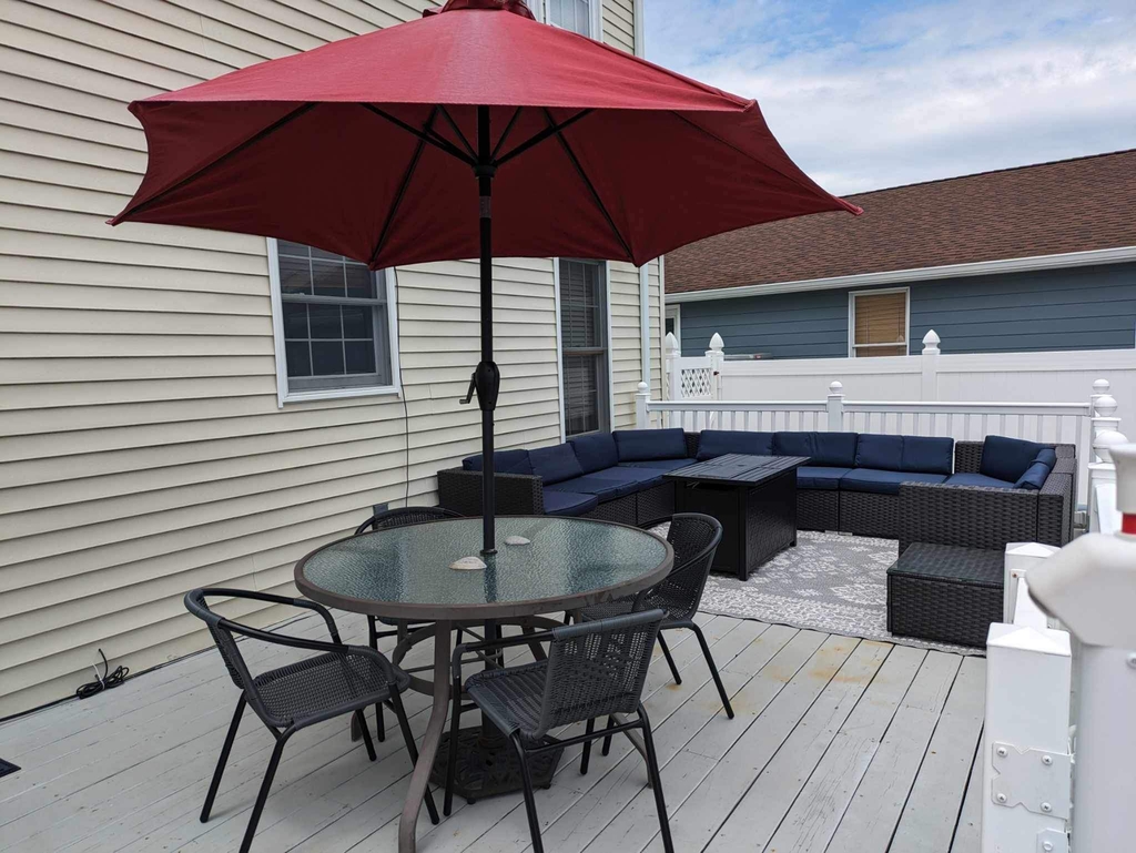 Gas Fire pit/Seating area