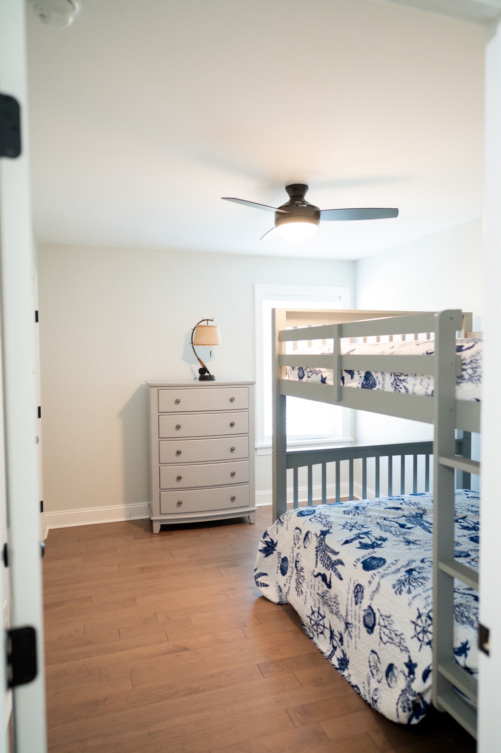 1st floor bunkbed bedrm