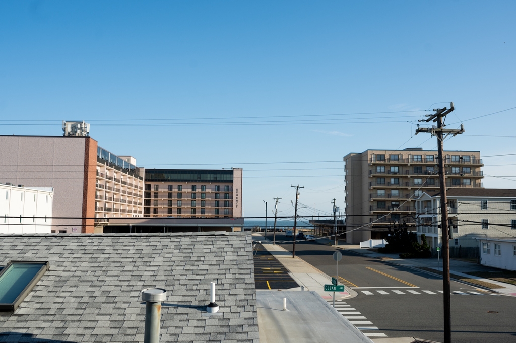 block to beach