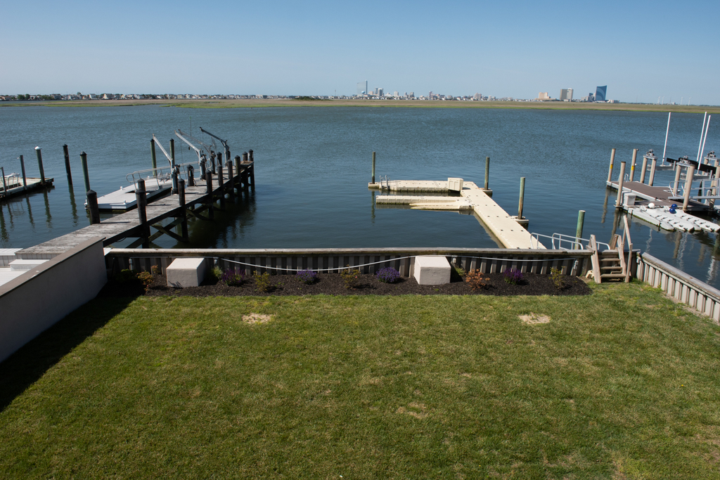 Back Yard and Boat Slips