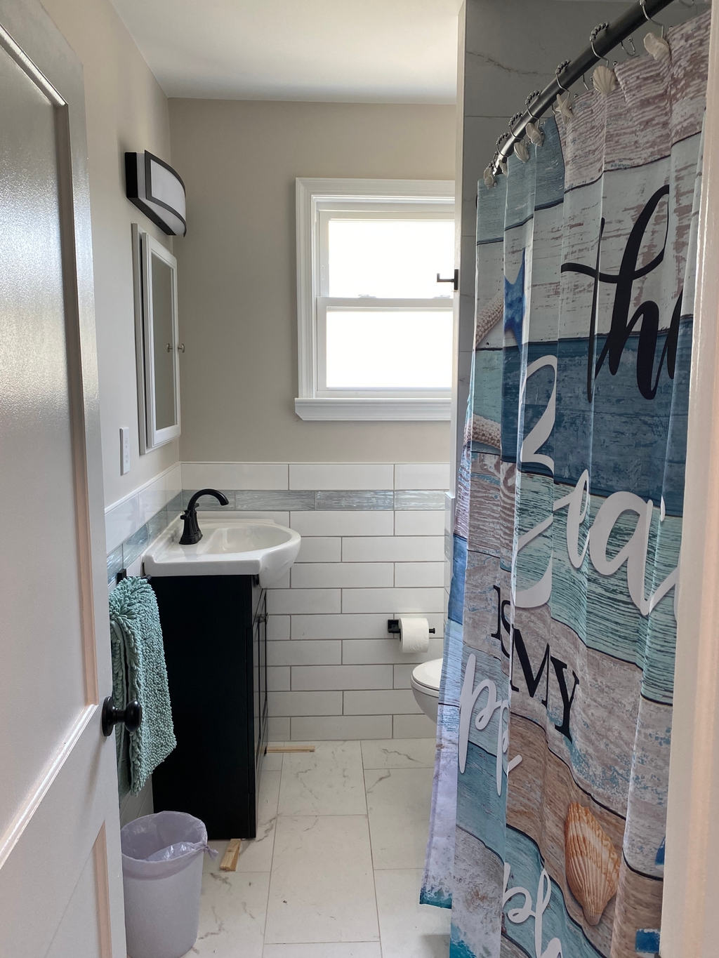 Bull bathroom