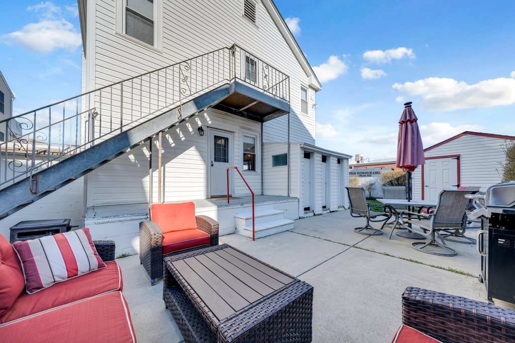 Enjoy an outdoor hang out on this home. 