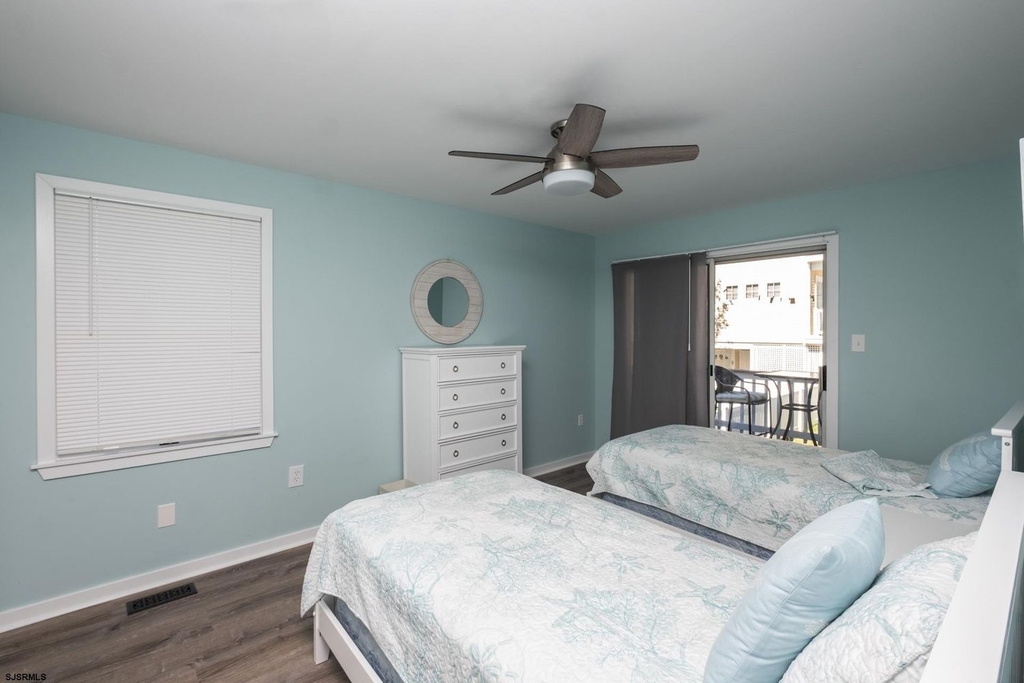 2nd Bedroom with Back Deck
