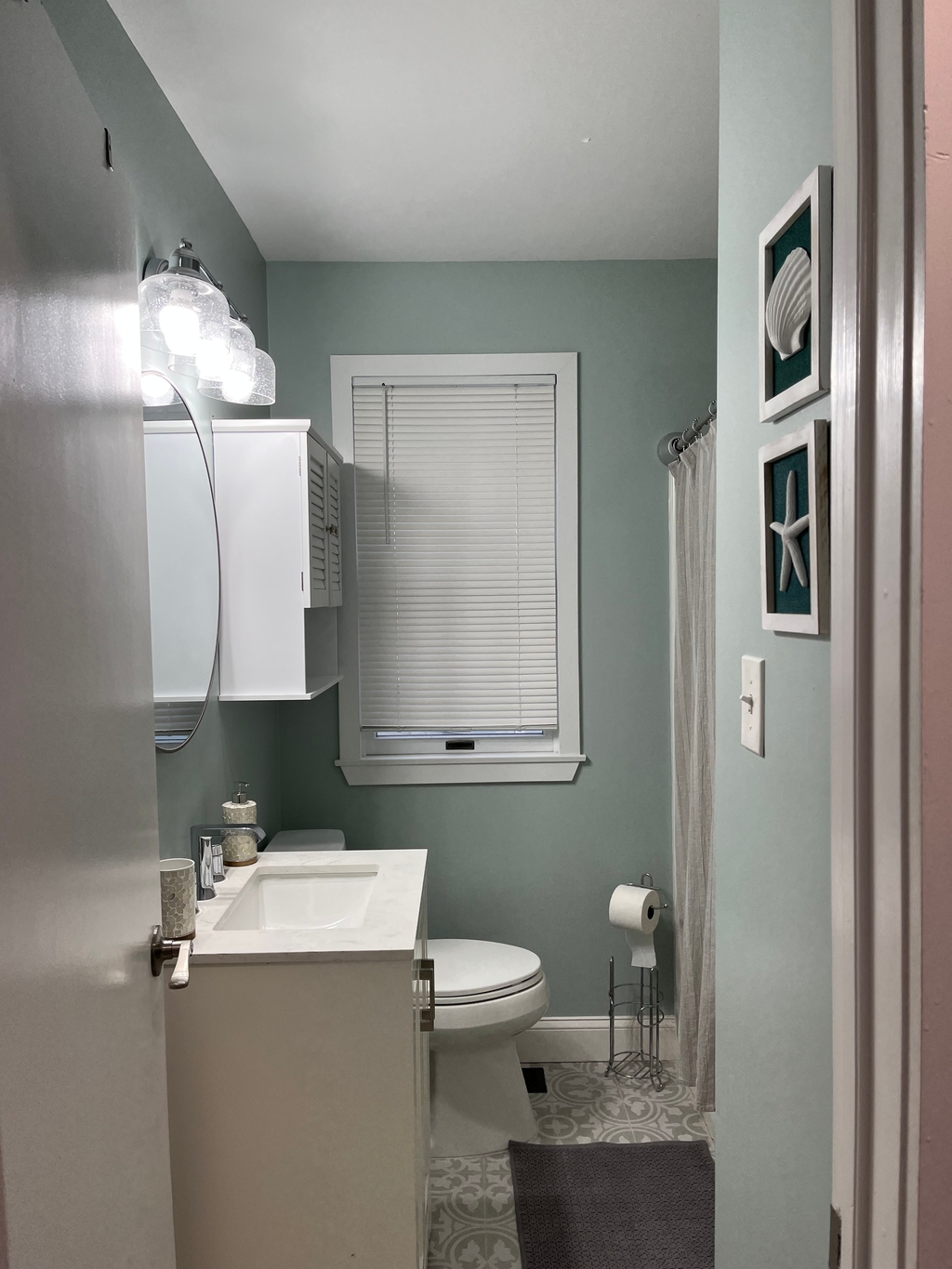Hall Bathroom