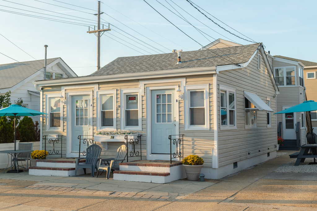 Front House-1bedroom