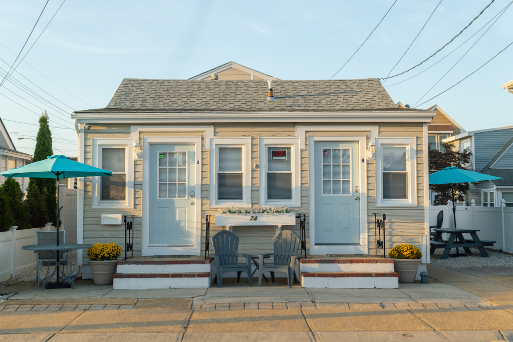 Front House-1bedroom