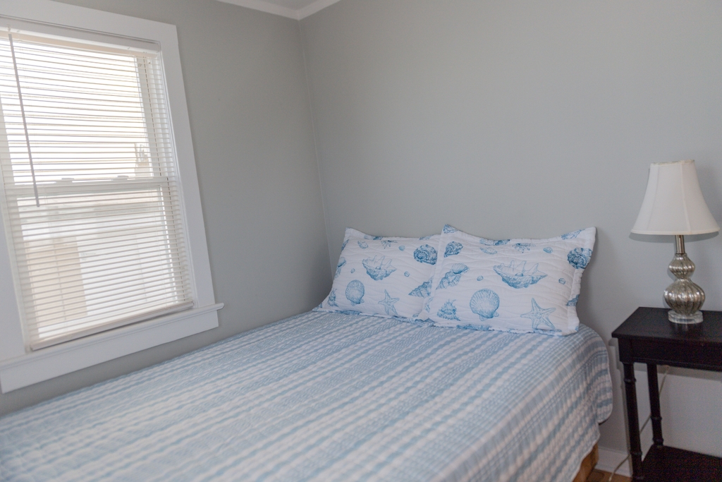 1st floor 2 bedroom unit