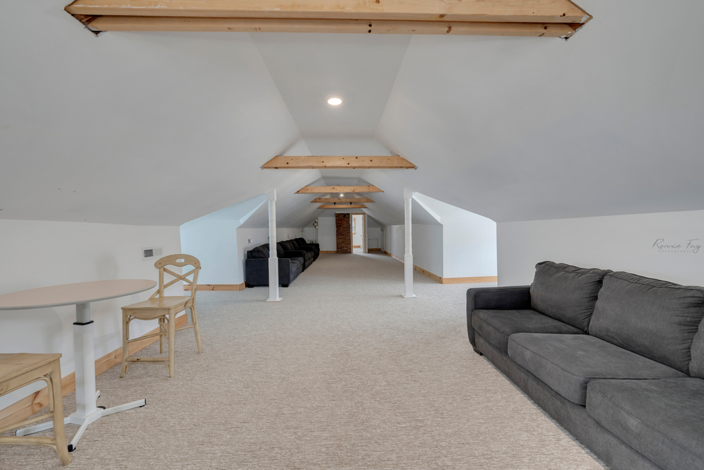 Third floor lounge