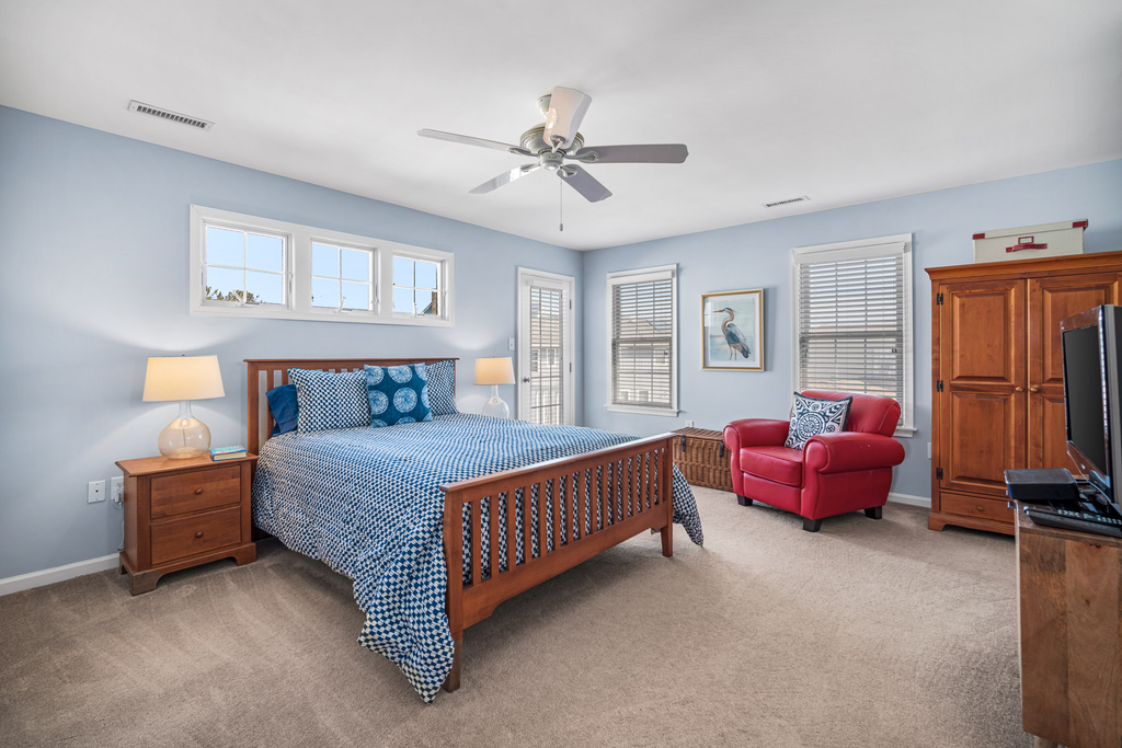Primary Bedroom w/Deck