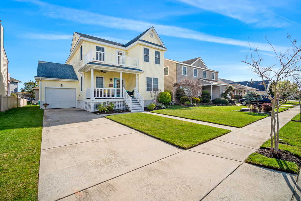 Plenty of parking. Single family home
