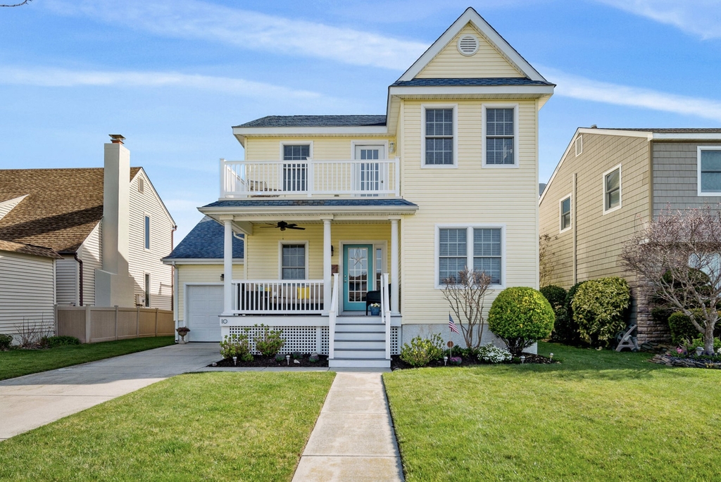 Single Family with garage