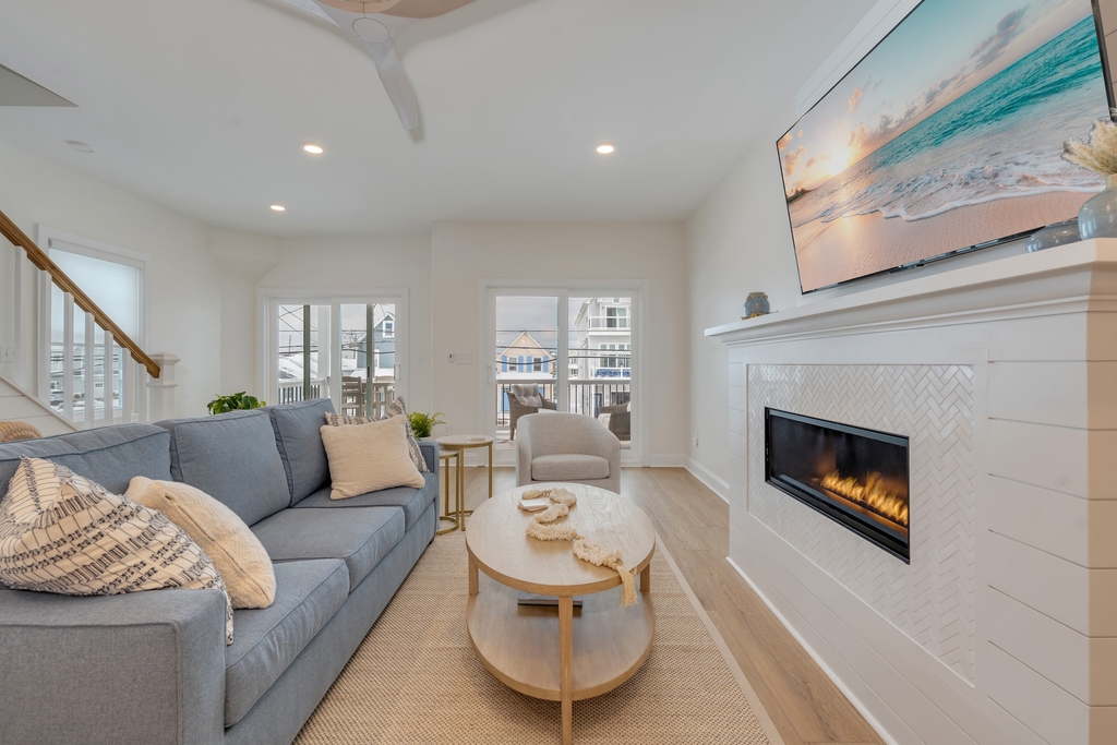 Main Floor Living Area