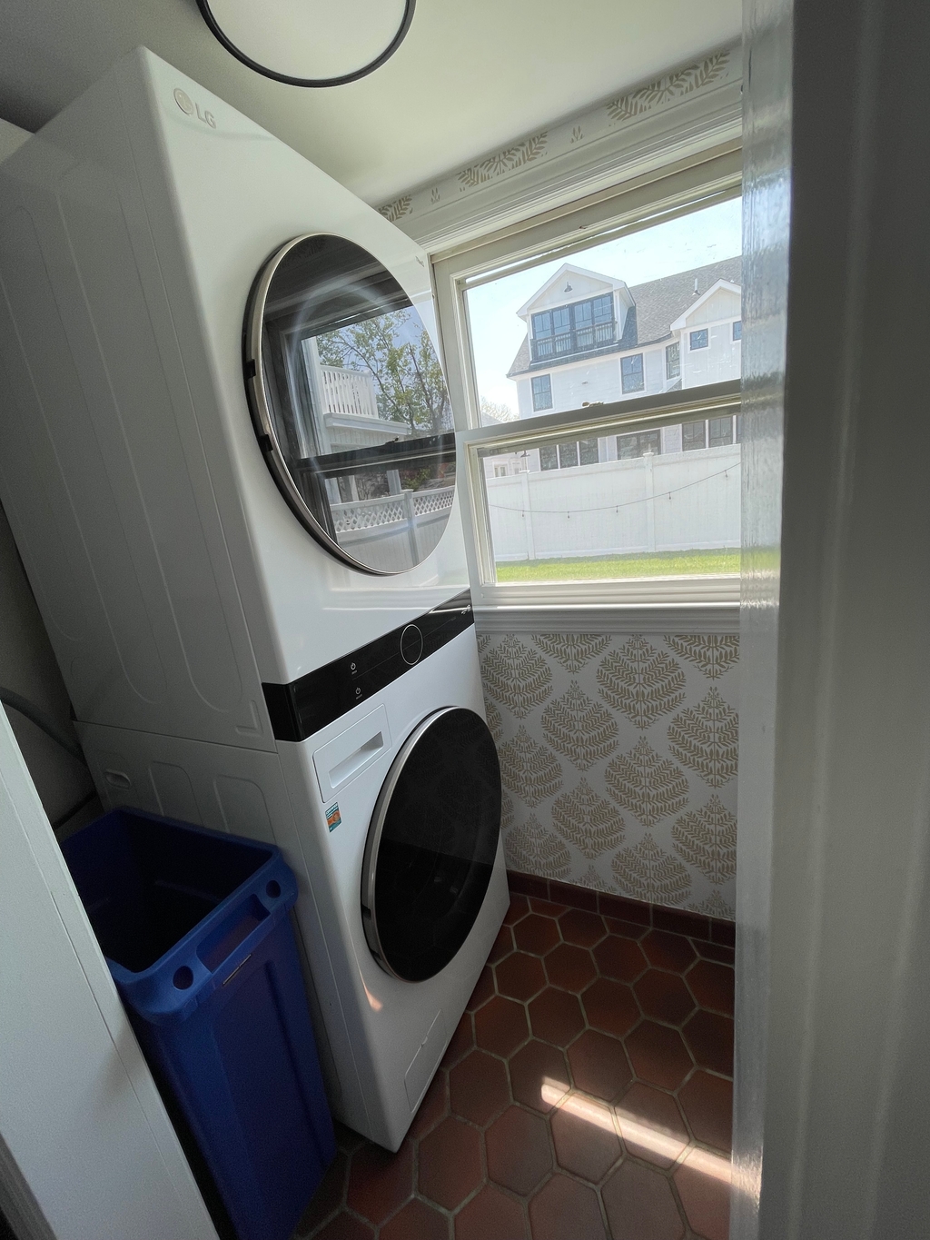 washer/dryer first floor