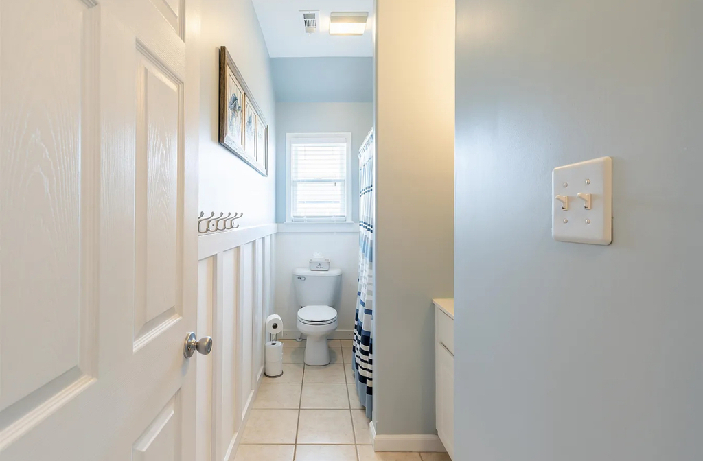 Bathroom #2