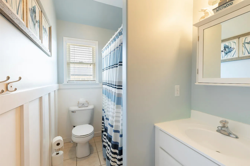 Bathroom #2