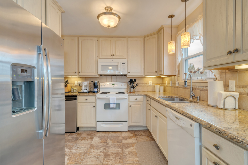Updated kitchen ready for vacation meals