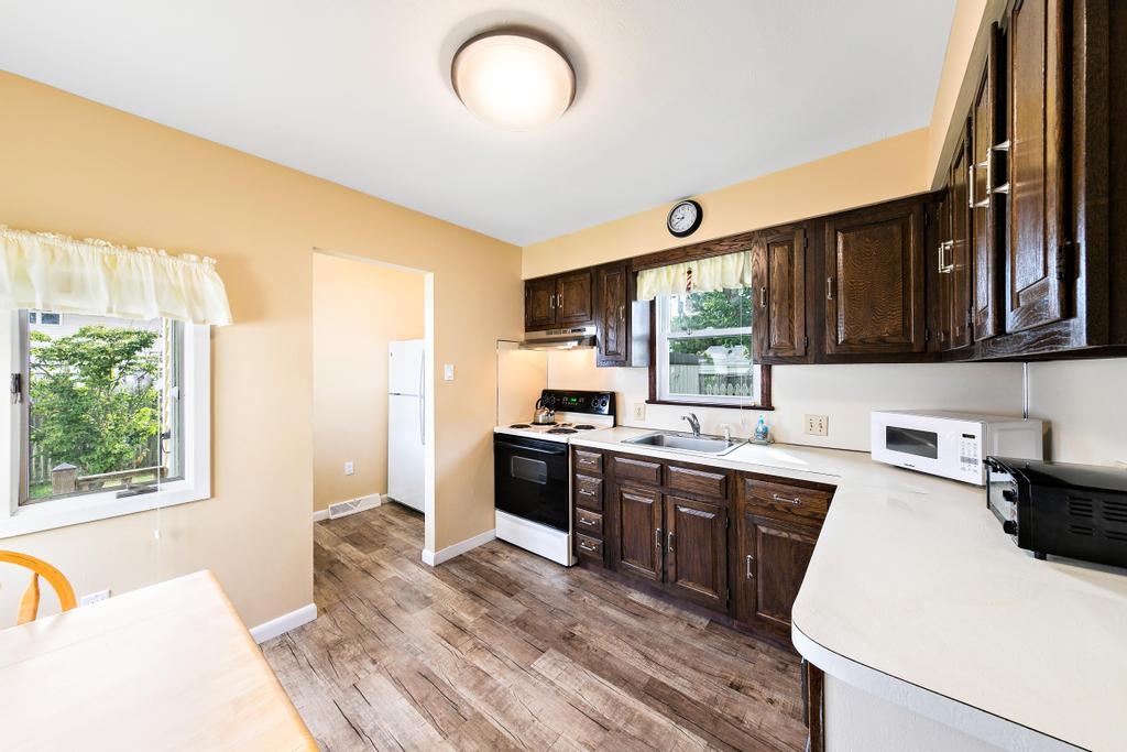 Eat in small kitchen table for four.