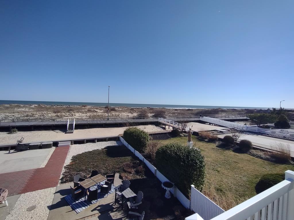 Ocean &amp;amp; Boardwalk View