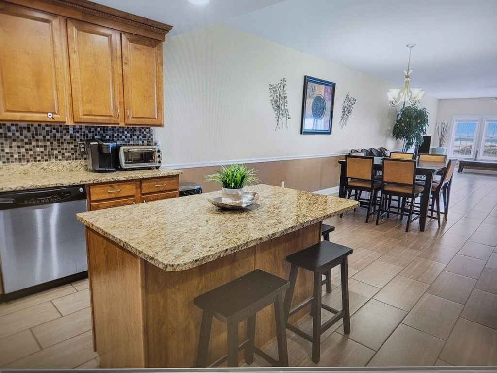 Kitchen and dining table