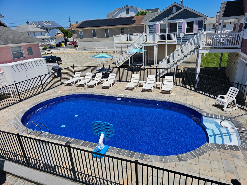 Pool and outdoor showers