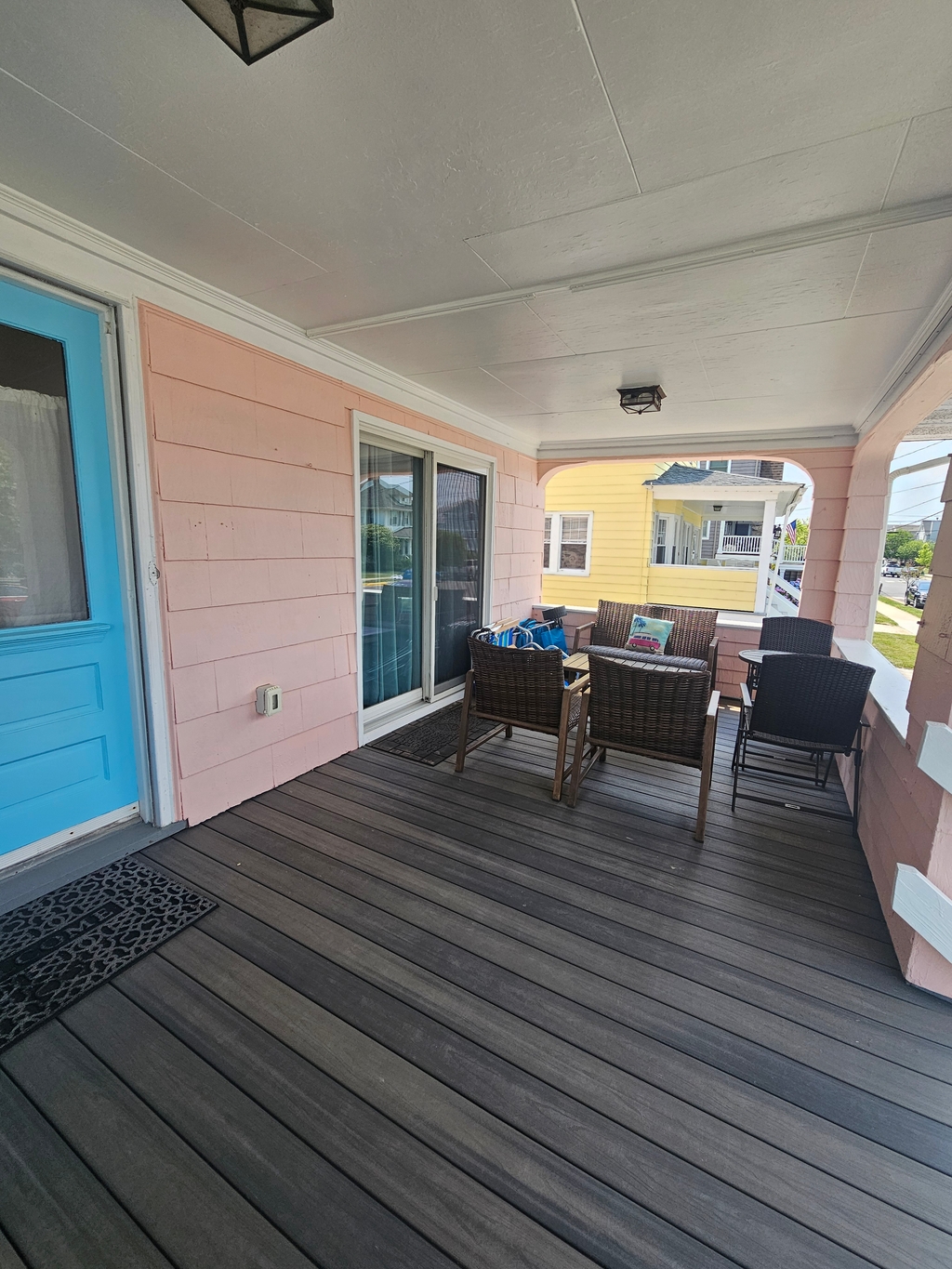 Apartment covered porch area