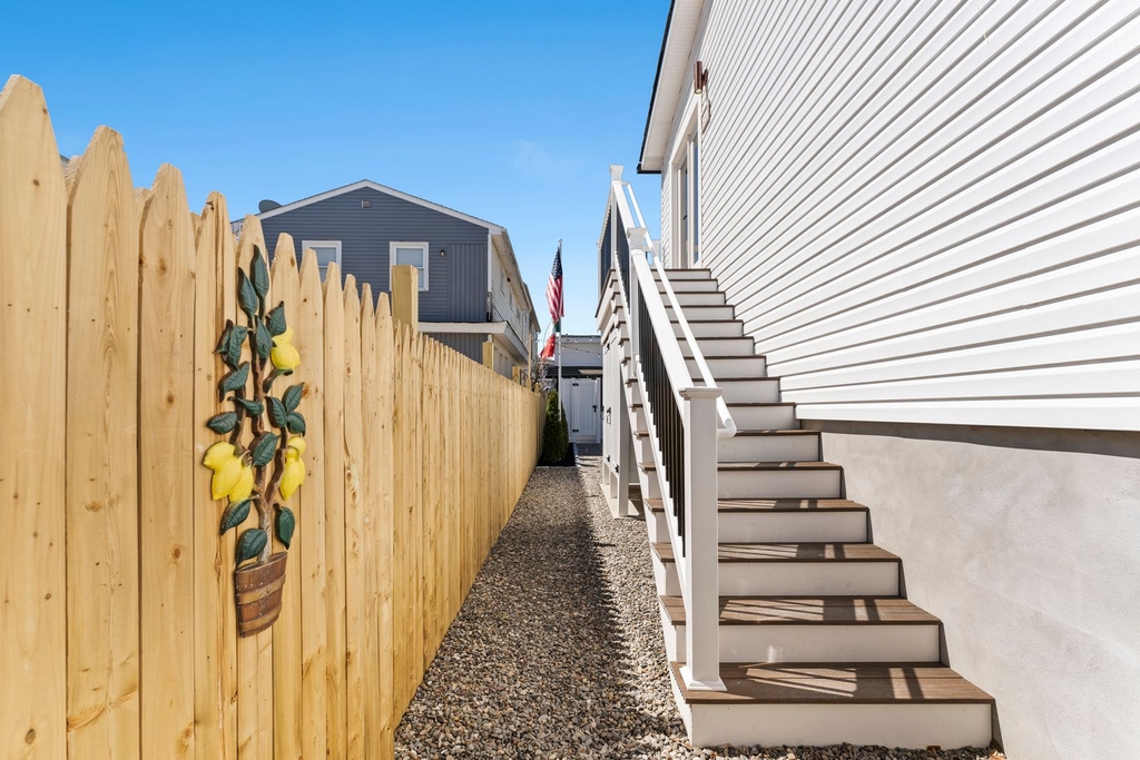 Main entrance for both Casa 218 and Casa 220. Access to outdoor showers and Outdoor Terrazza