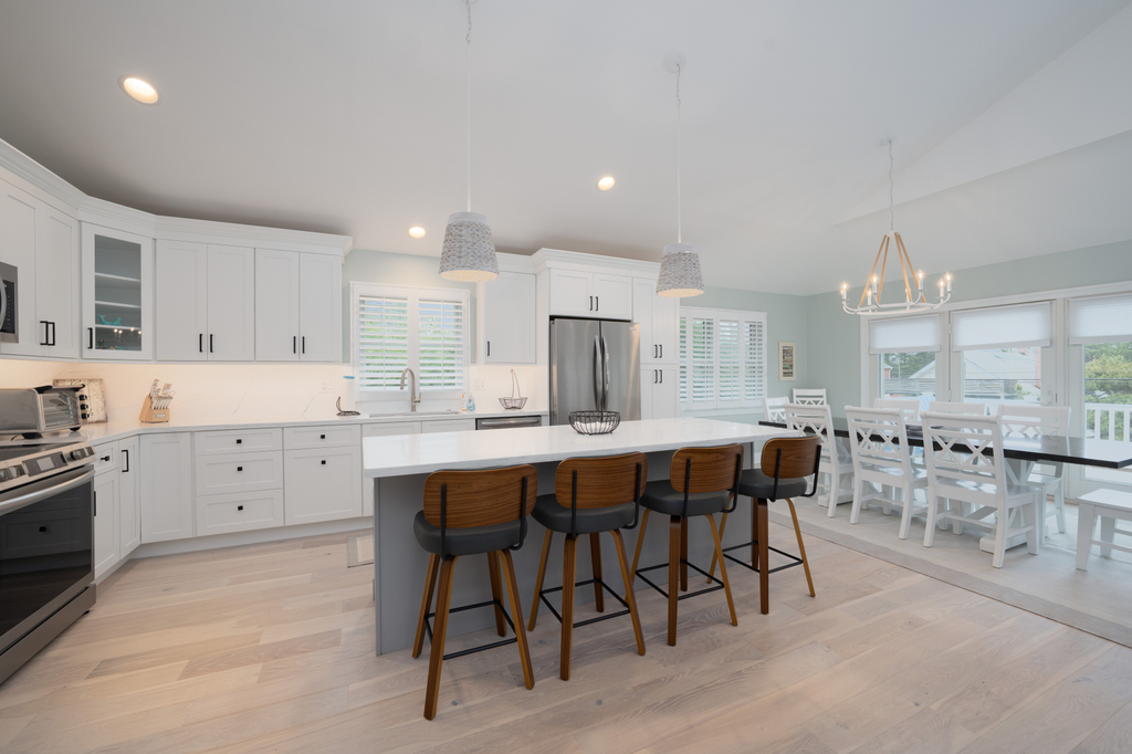Gourmet kitchen ready for vacation meals