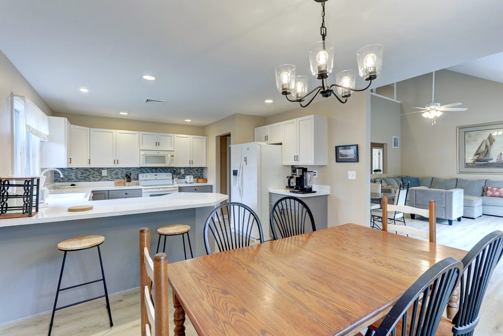 105 Cardinal, Cape May Villas