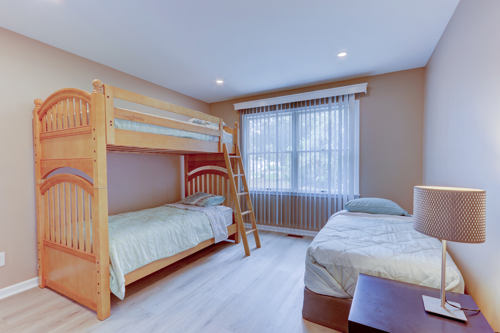 bunk bed can be separated