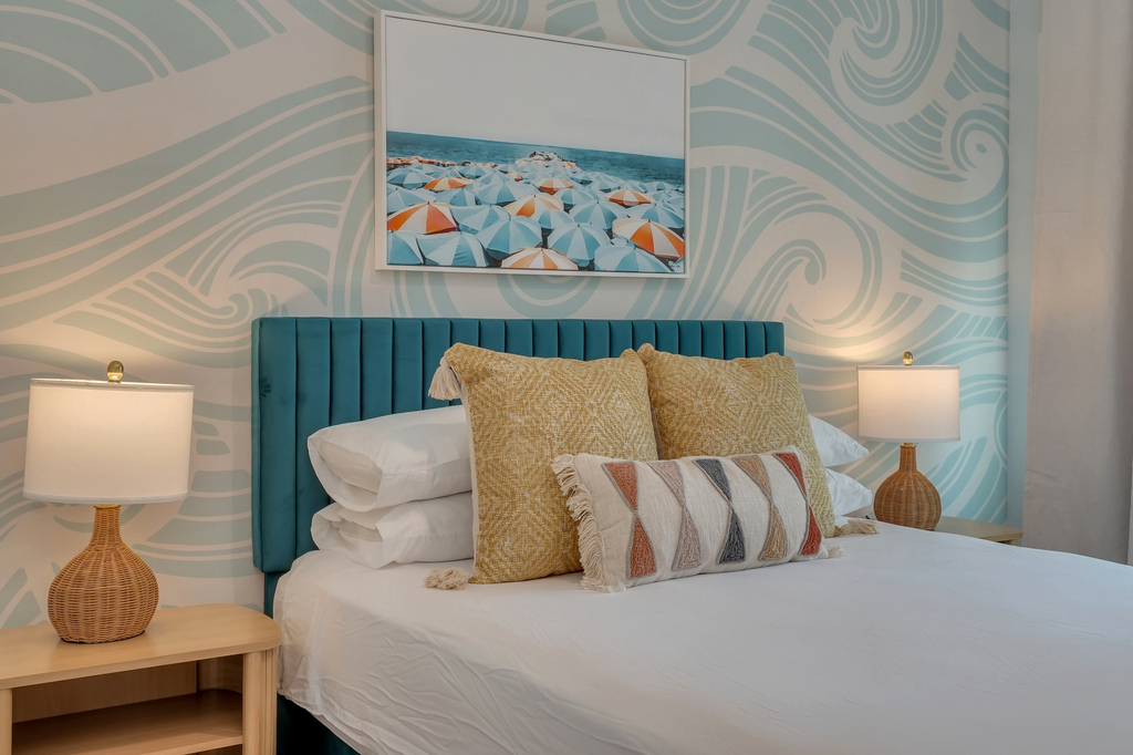 Queen Bedroom
