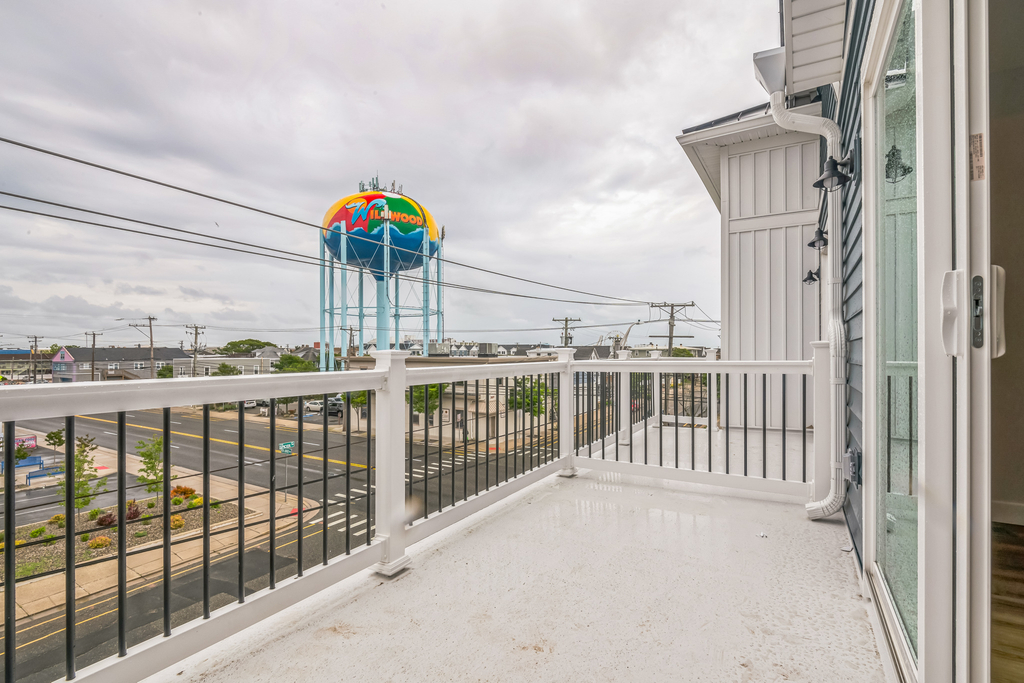 Front balcony