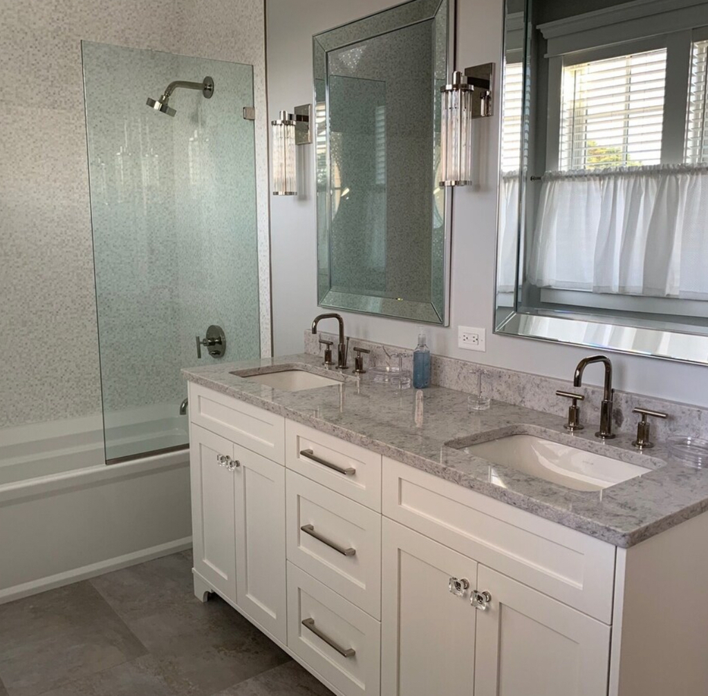 Second floor shared bathroom