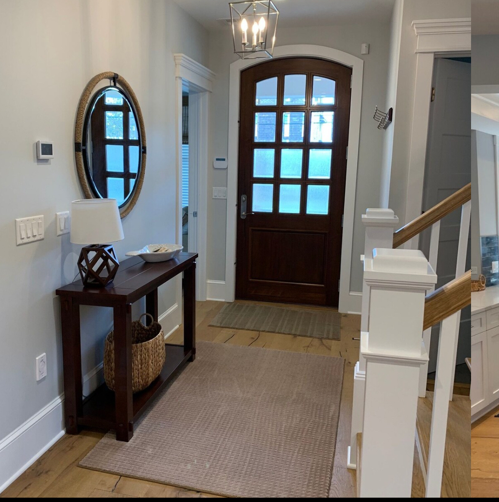 Front entry. Queen bedroom on the left. Full bath on the right.