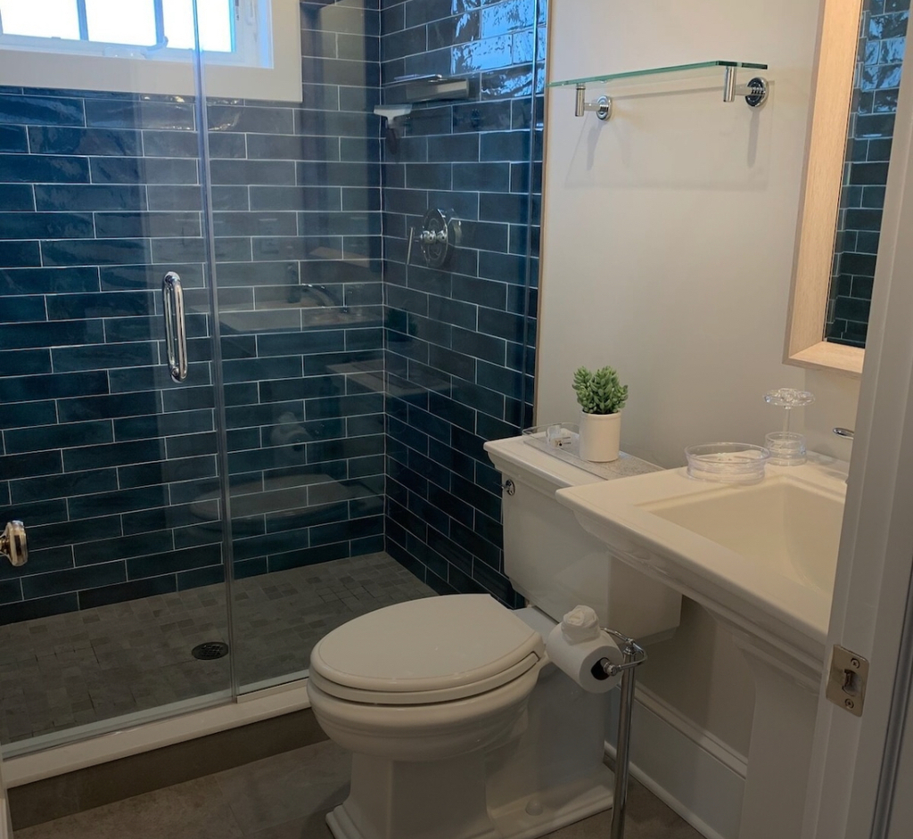 Third floor bathroom