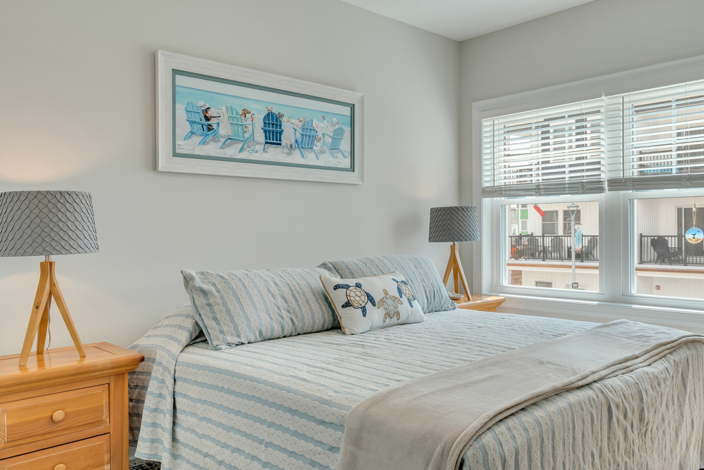 Second bedroom