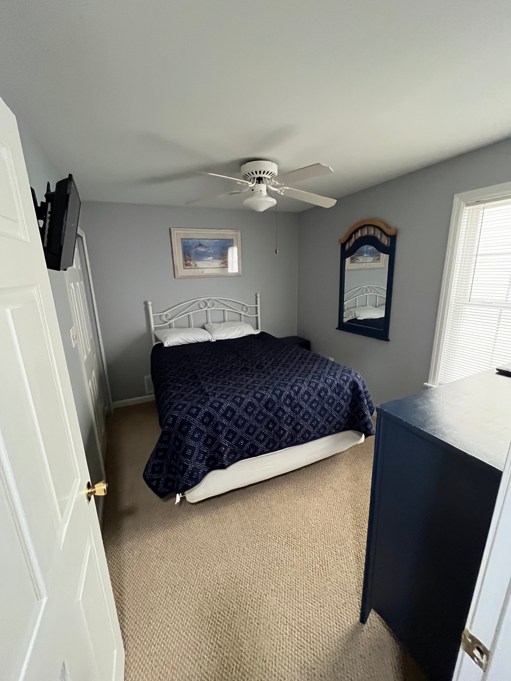 2nd Bedroom Queen Bed