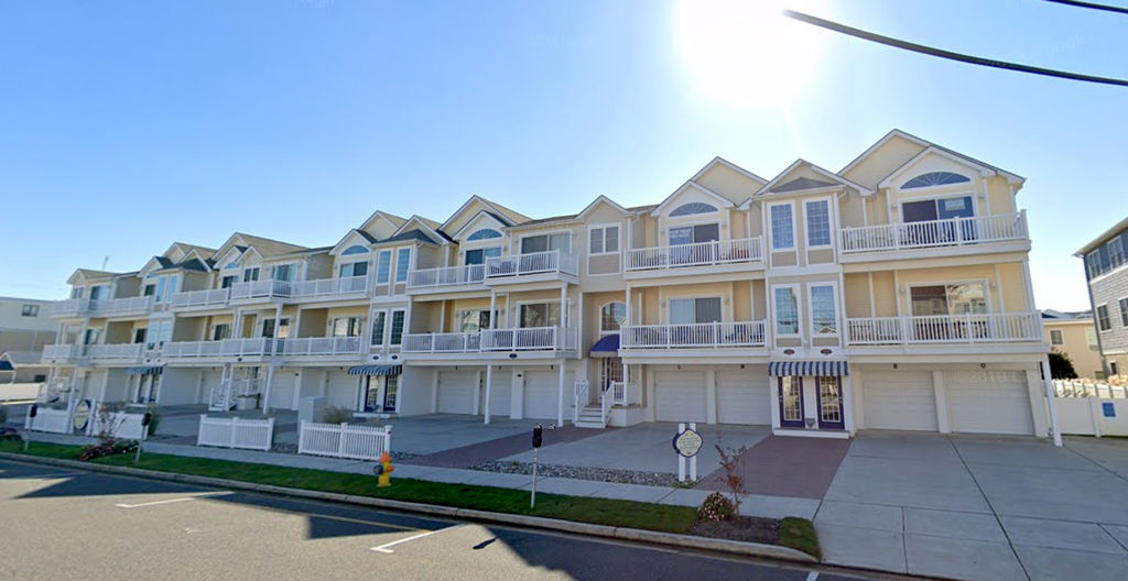 Beach Block We Have Weeks Of 7 3 And 8 28 Available North Wildwood Nj Shoresummerrentals Www Shoresummerrentals Com