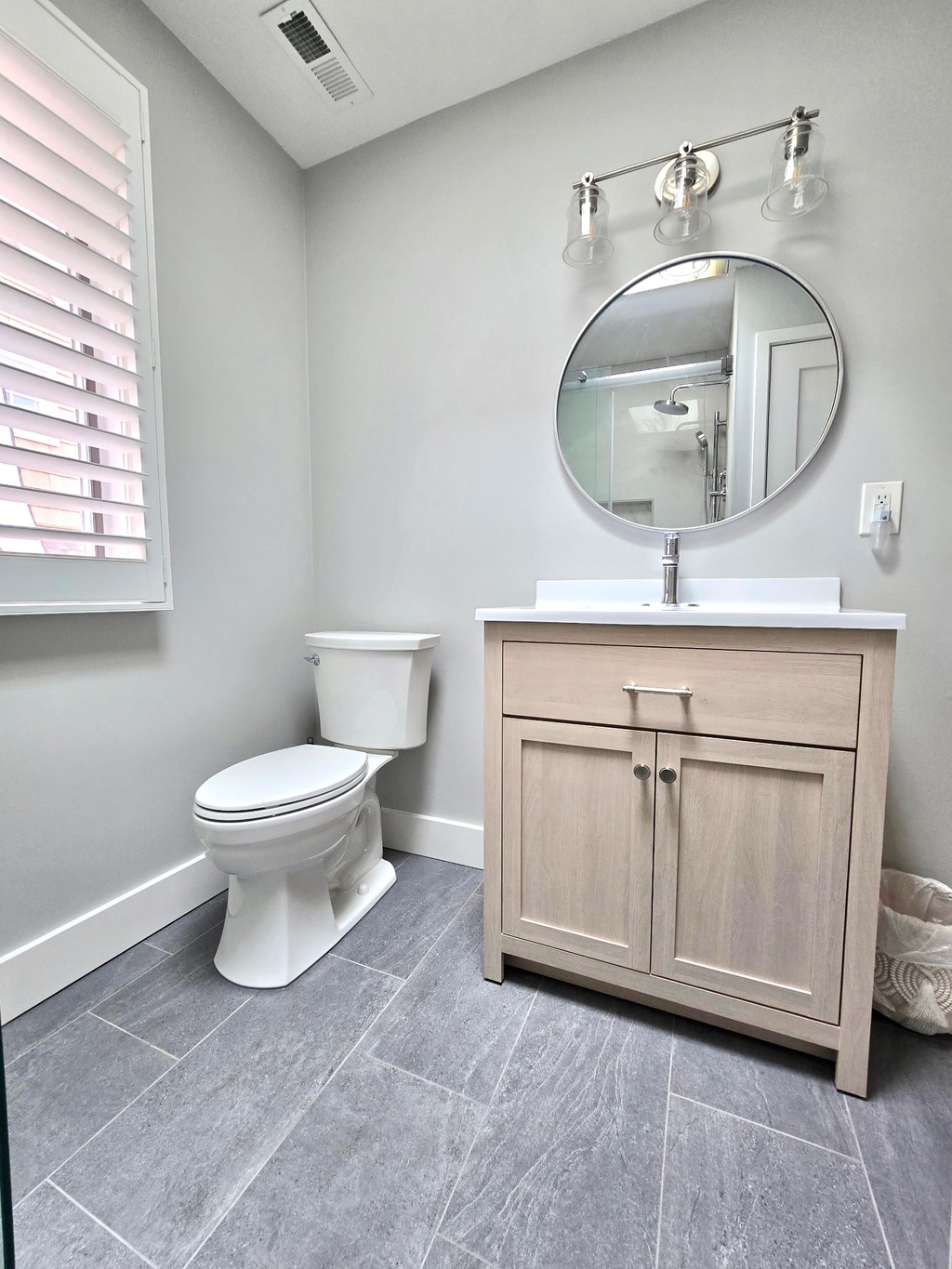Hall Bathroom