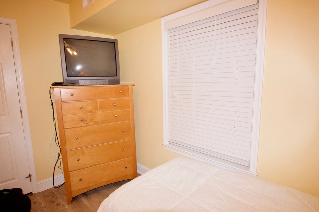 1ST FLOOR BEDROOM