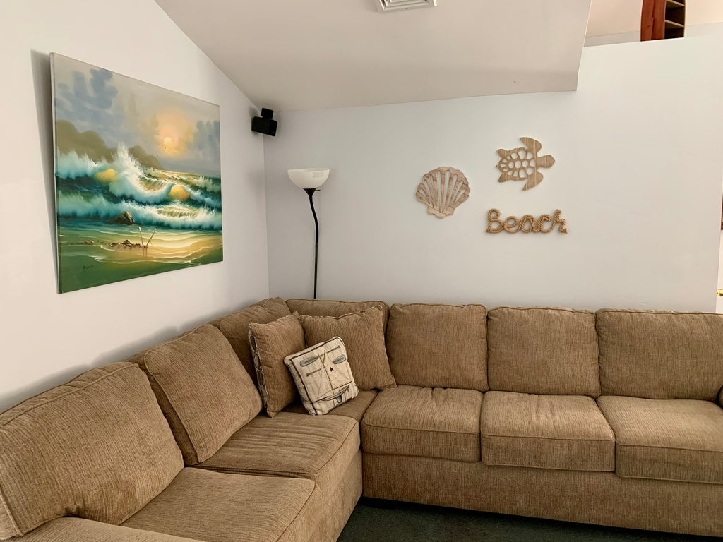 2nd floor living room