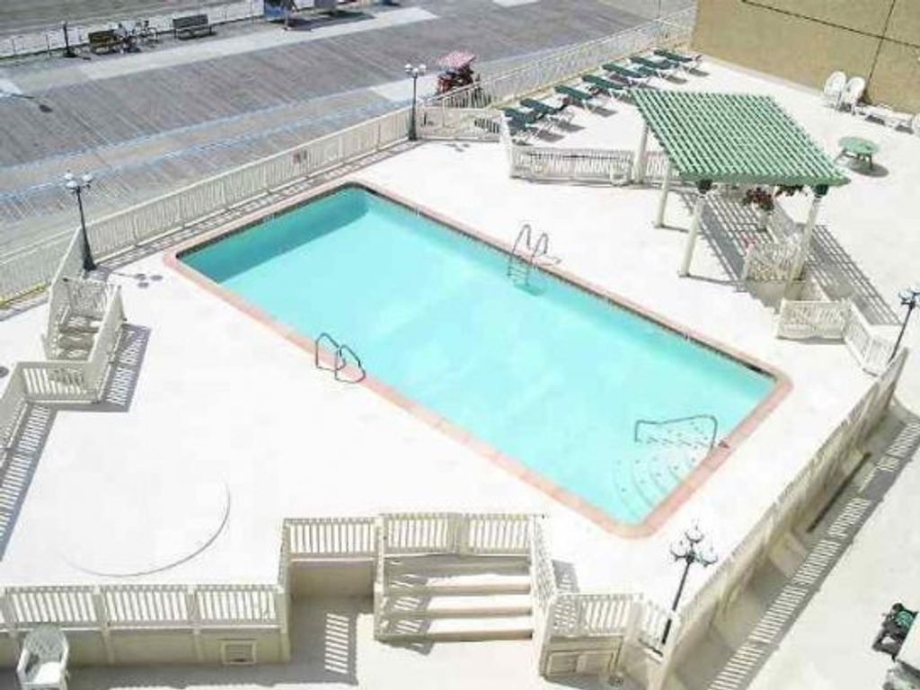 pool area