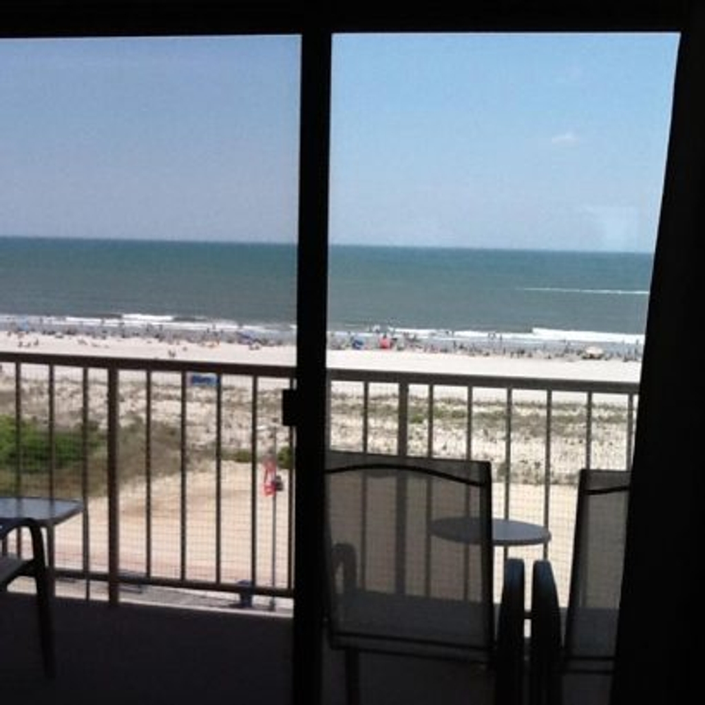 Balcony, ocean view/pool