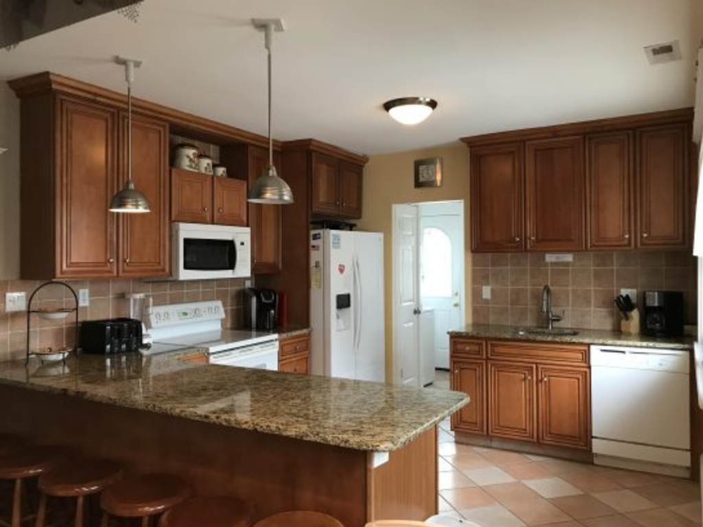 2nd floor kitchen