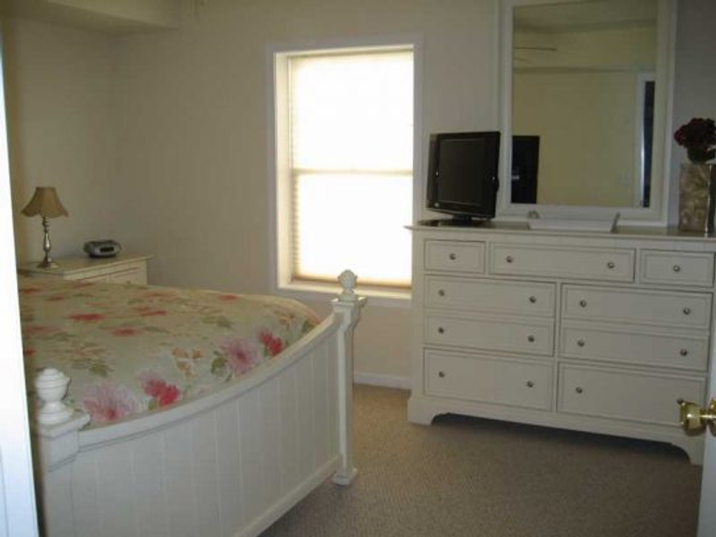 Downstairs bedroom
